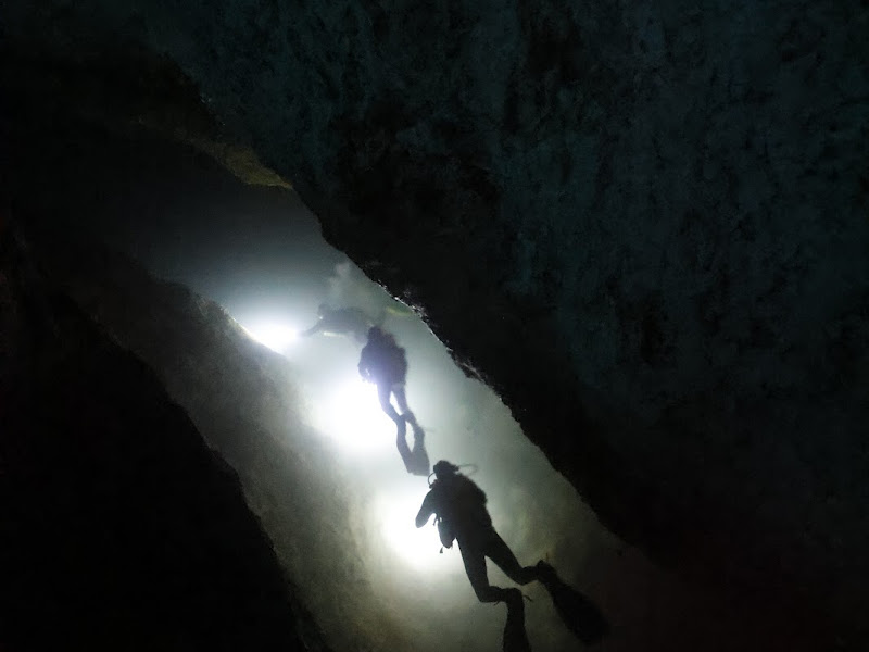 Callum Watt cenote diving