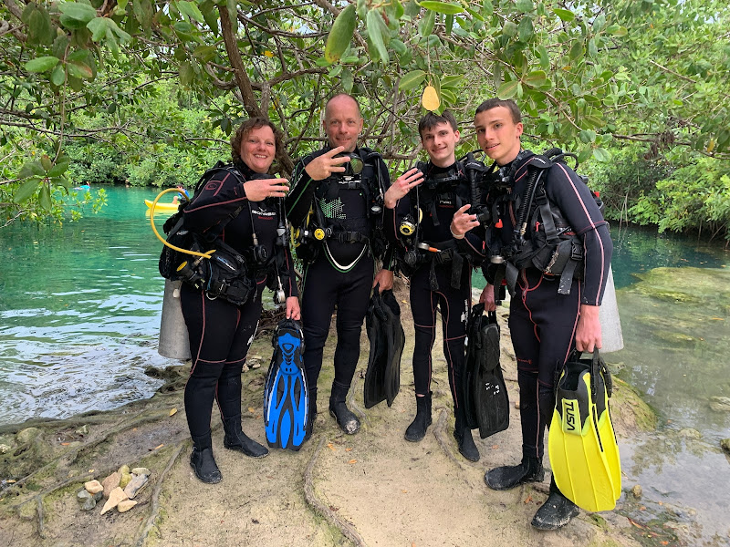 Jürgen De Saedeleer cenote diving